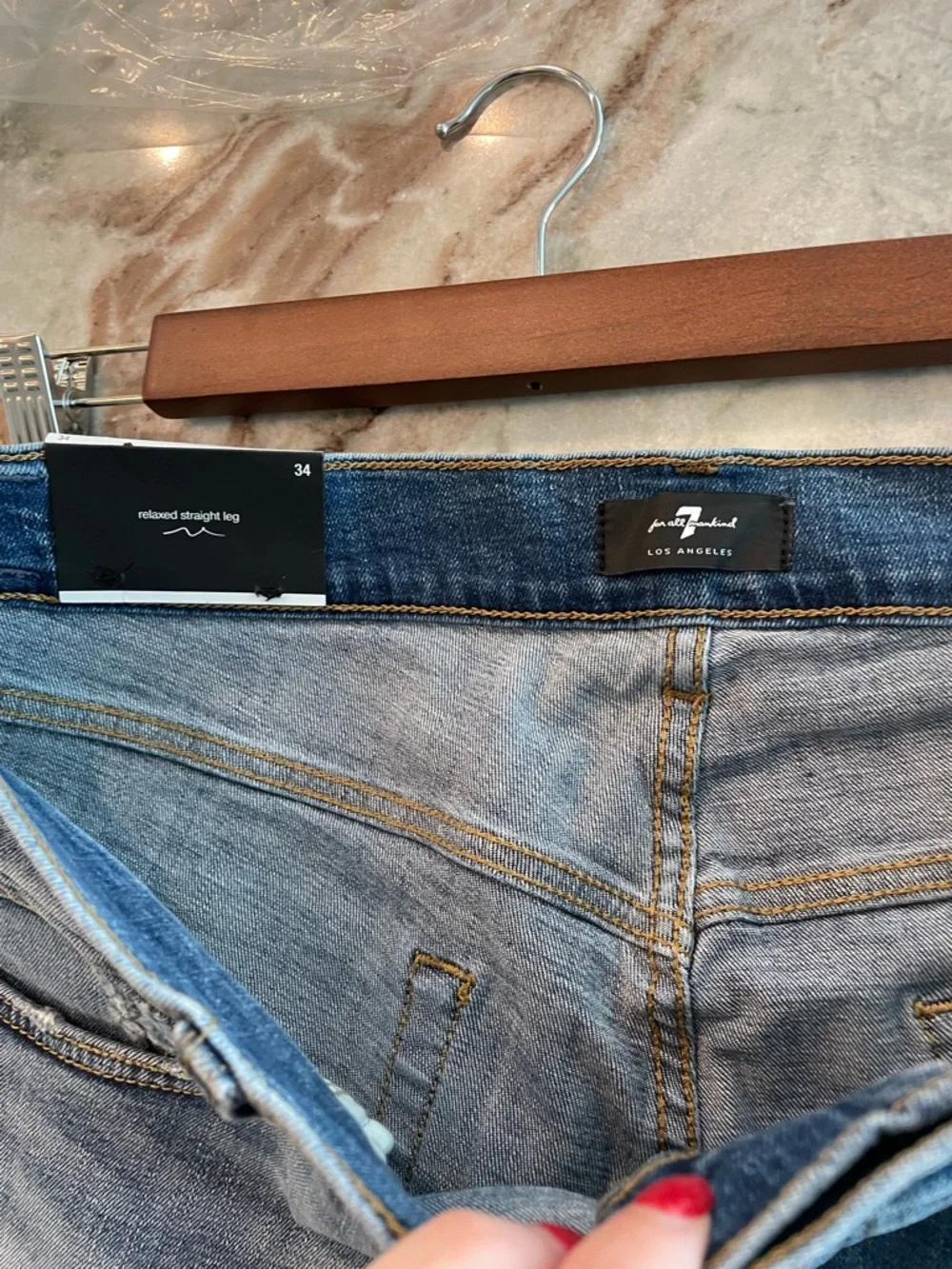 7FAM 7 for all mankind Austyn Straight Denim Jeans 34x32 Distressed new